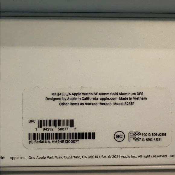 Rose Gold Apple Watch SE 40MM with Abyss Blue Sport Band + Extra Bands - Picture 6 of 8